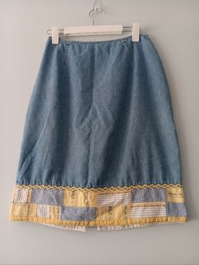 Democracy Blue Denim Patchwork Embroidered Floral Accent Cottagecore Skirt 8